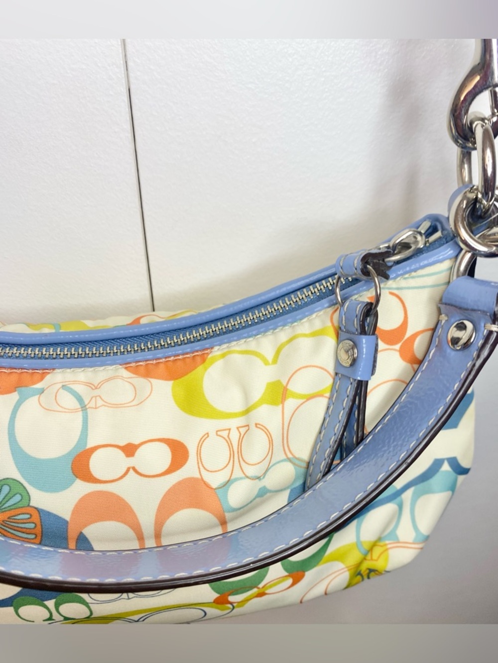 Coach Optic Butterfly Demi Baguette handbag EUC!๐ 11" x 6" - Picture 6 of 14